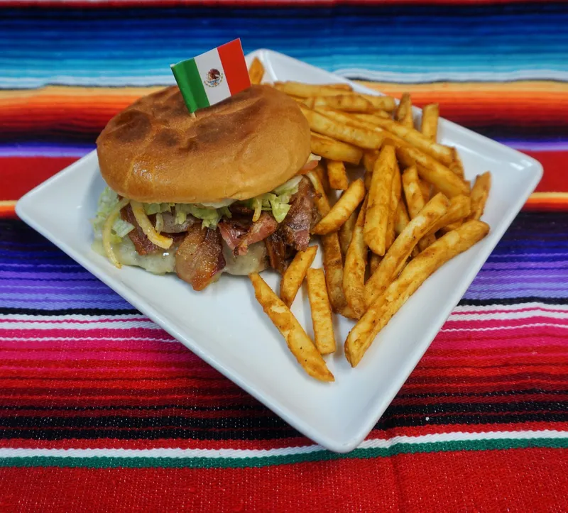 La Chona Mexican Burger