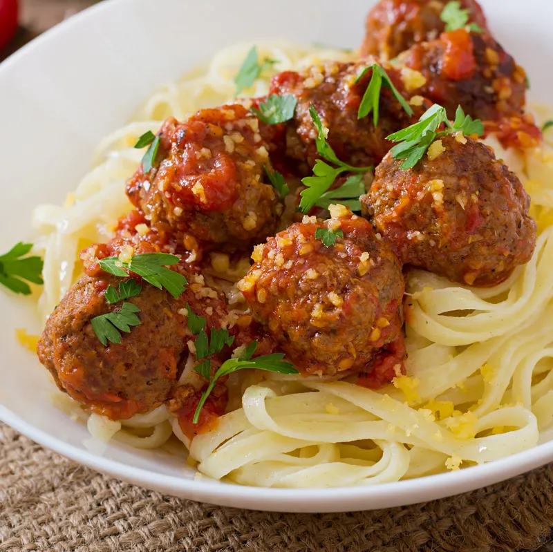 Spaghetti & "Midnight" Meatballs Or Italian Sausage