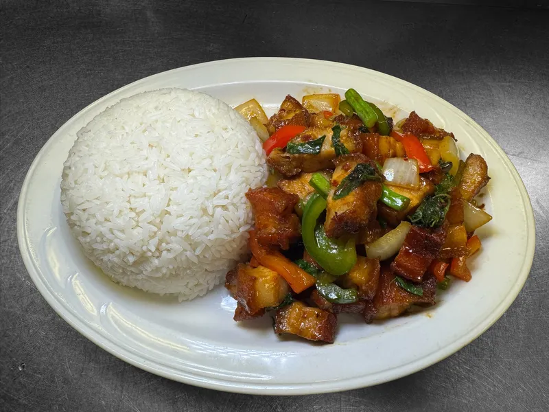 E5. Pad Kra Pao Mookrawp