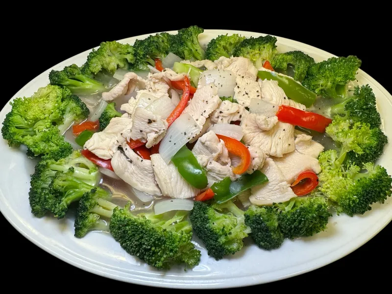 C5. Honey Pepper Chicken with white rice