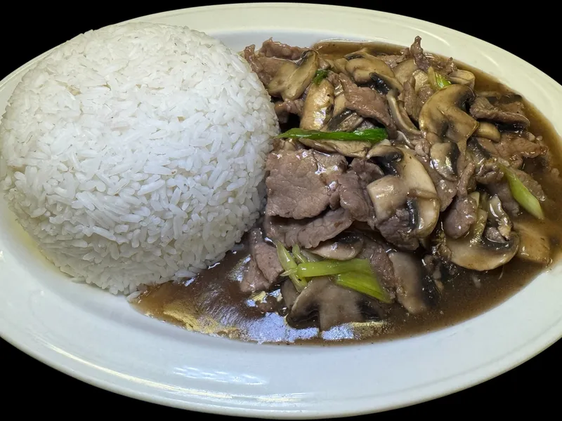C7. Mushroom Stir Fry with white rice