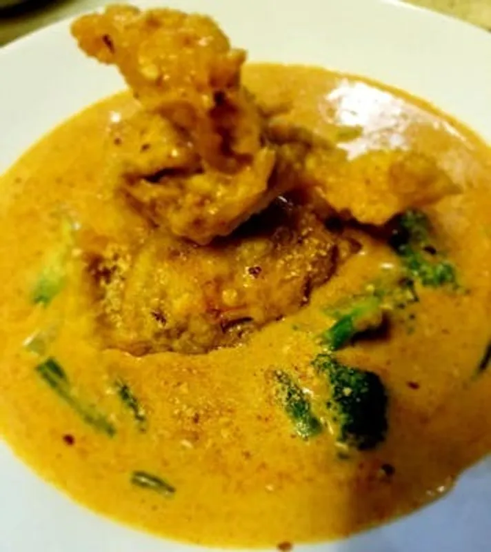Soft Shell Crabs Panang Curry
