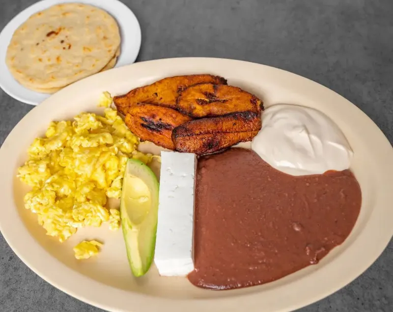 Salvadoran Breakfast With Scrambled Eggs With Vegetables
