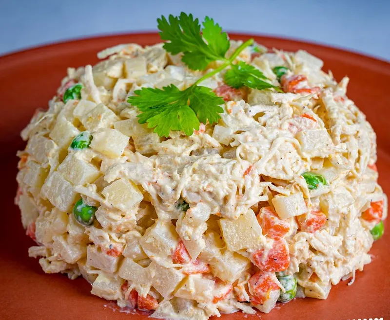 Ensalada de Gallina 2lb