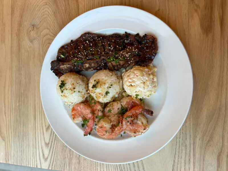Garlic Shrimp & Kalbi Short Ribs