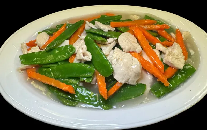 C3. Chicken & Peapod