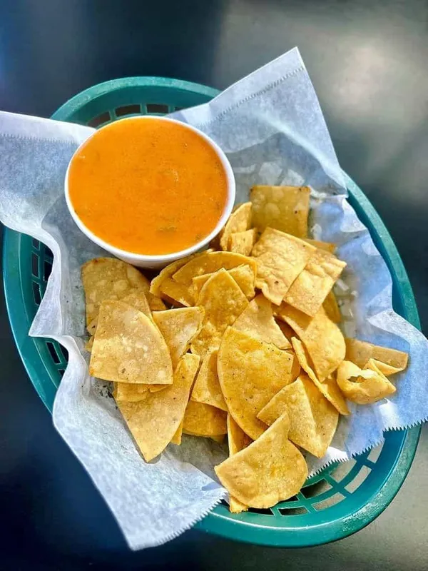 Chips Con Salsa
