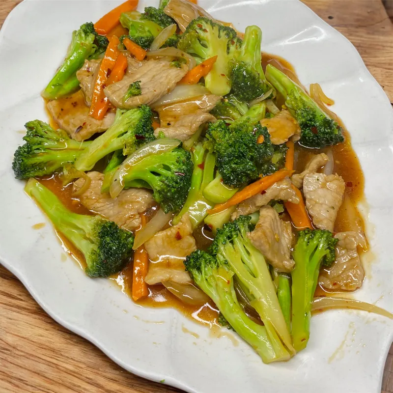 Broccoli Stir Fry (Pad Broccoli)