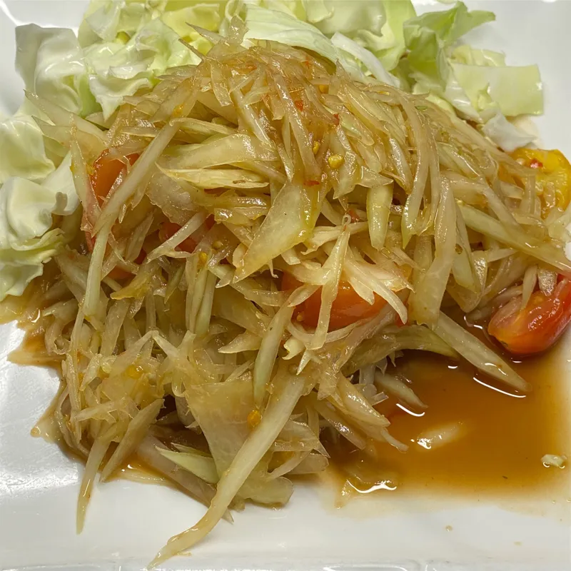 Papaya Salad/Tum Mak Hoong/Som Tum