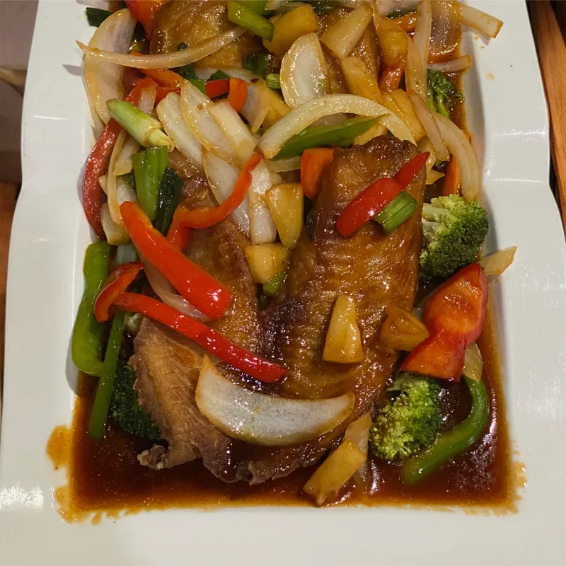 Sweet And Sour Fish (Pla Priew Wanh)