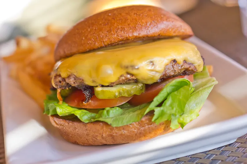Cheeseburger