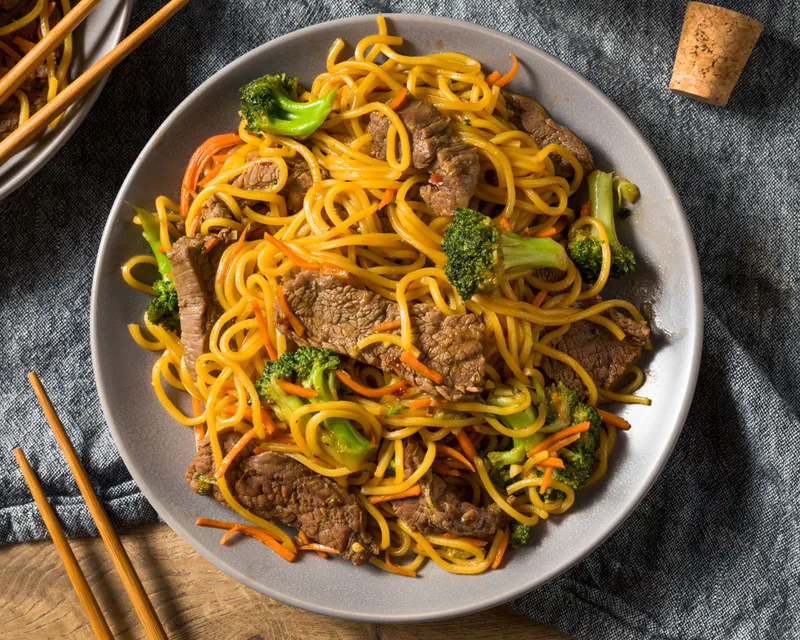 Beef Lo Mein