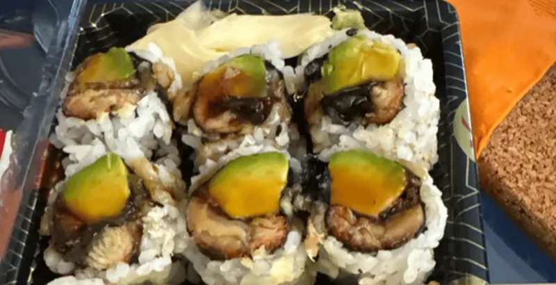 R17. Eel Avocado Roll