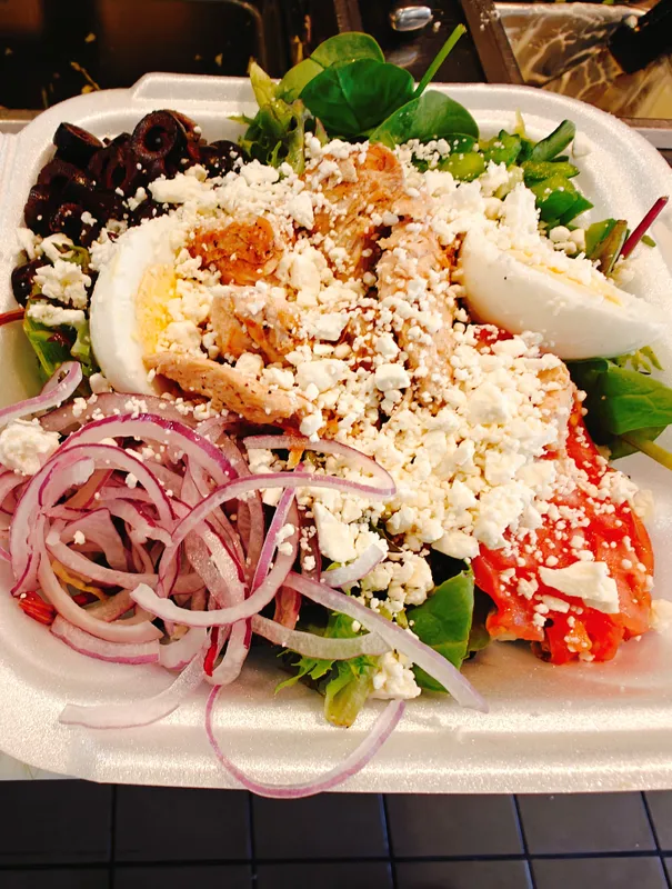 Greek Salad With Chicken