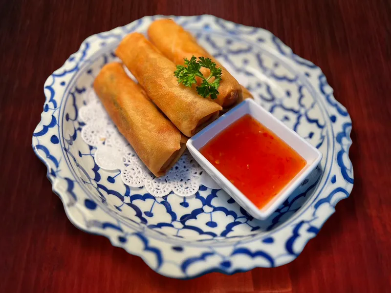 Crispy Thai Spring Rolls