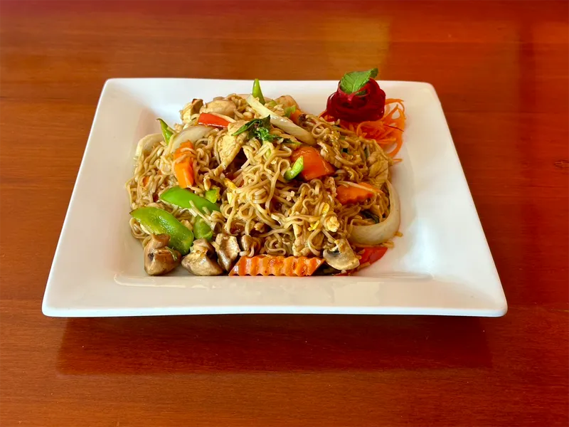 Mama Drunken Noodles