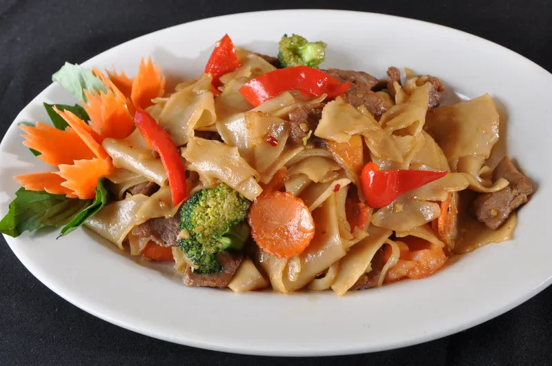 DC18. Drunken Noodles
