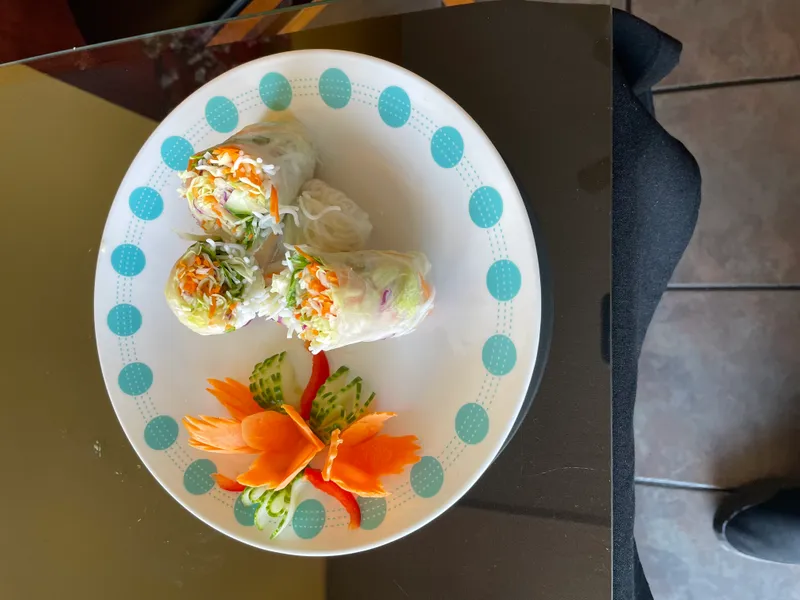 A3. Fresh Spring Rolls (2)