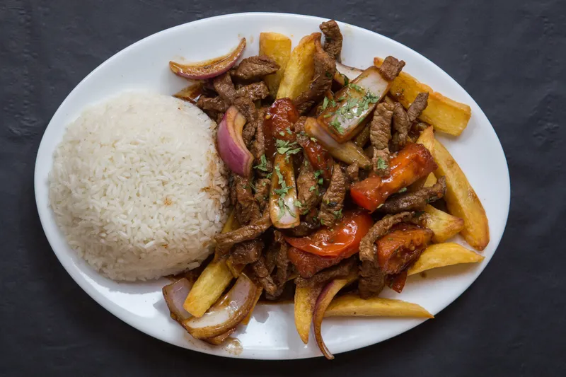 Lomo Saltado