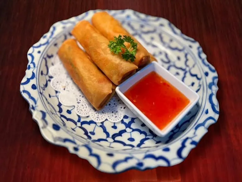 Crispy Thai Spring Rolls