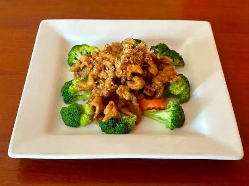 Moo Todd Ga-Team Plick Thai