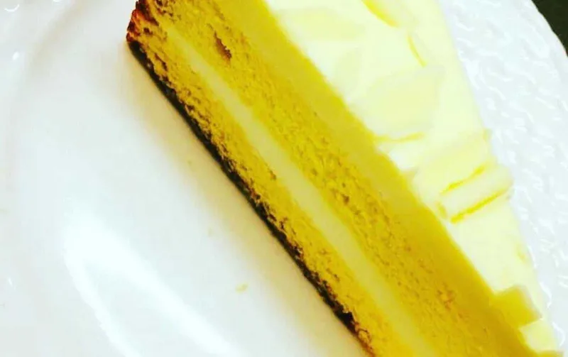 Limoncello Mascarpone Cake