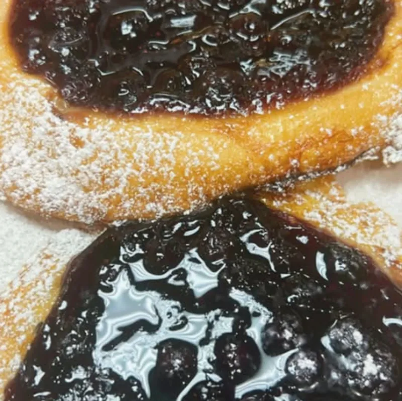 Tuti Blueberry Dessert