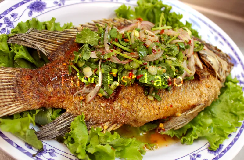 44. Fried Fish Laab