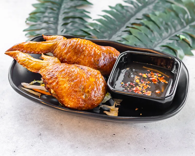 Mama's Stuffed Wings