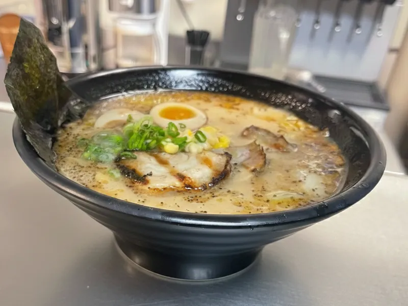 Tonkotsu Kuro (Tonkotsu Black) Ramen