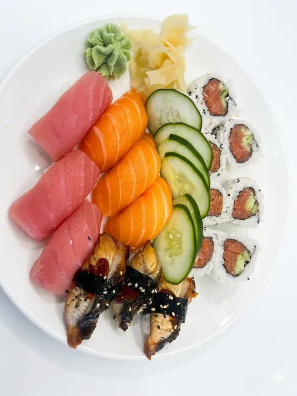 Sushi Lover Combo (8 Pcs)
