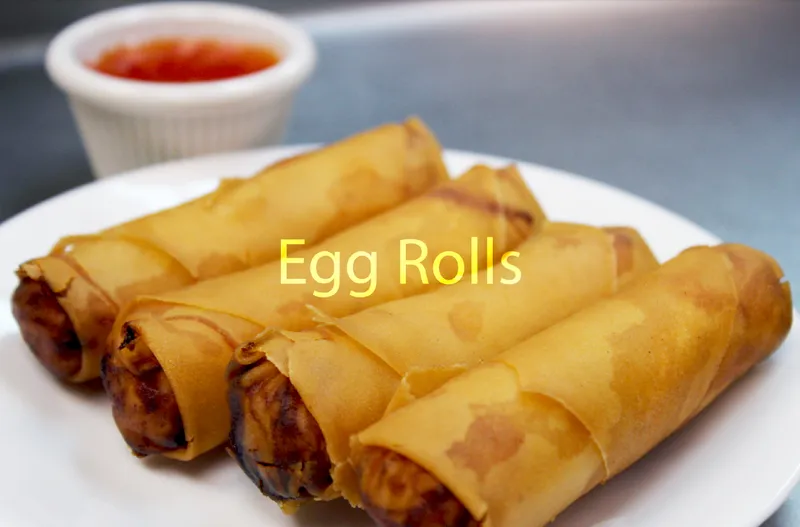 A6. Egg Rolls (4 Pcs)