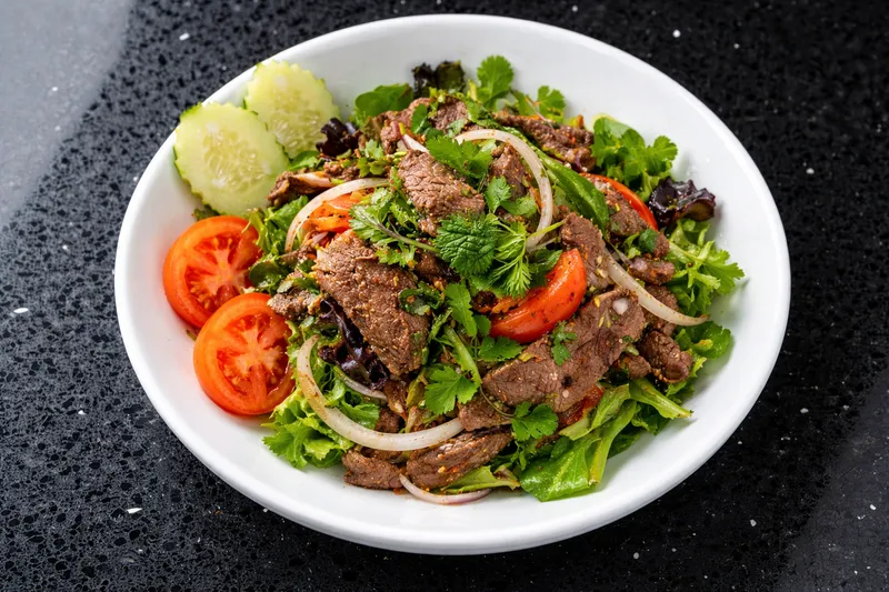 Yum Neau (Spicy Beef Salad)