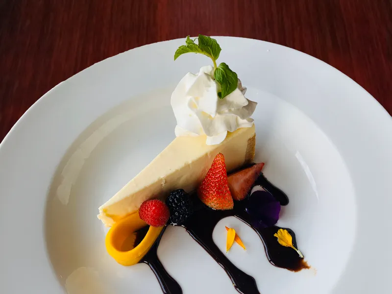 Fresh Fruit Cheesecake