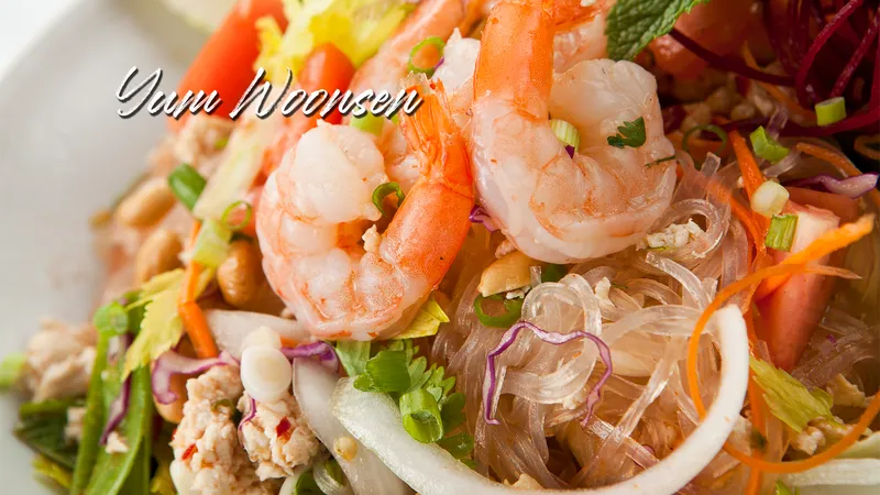 Yum Woonsen Shrimp And Chicken