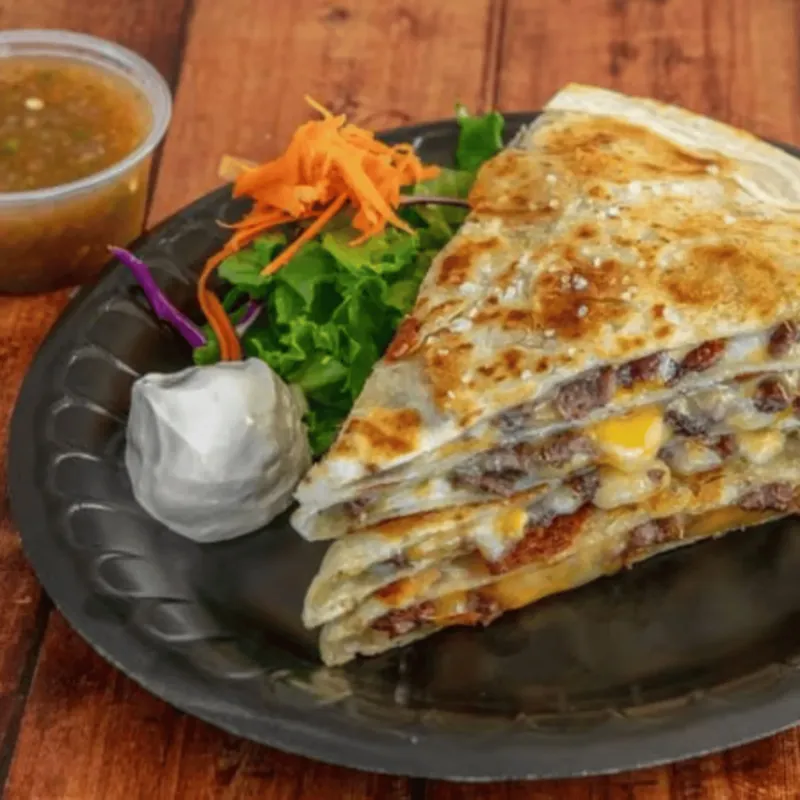 Quesadilla Con Carne Asada