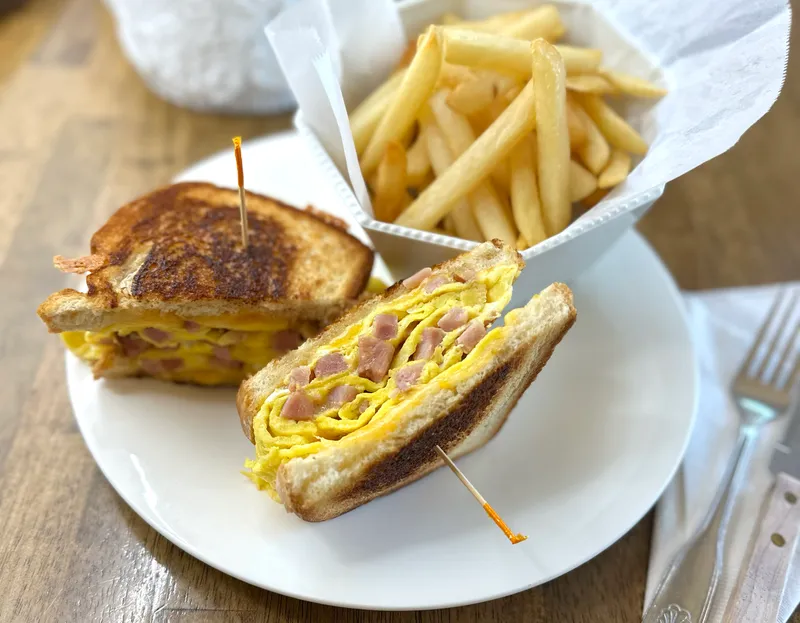 Breakfast Sandwich