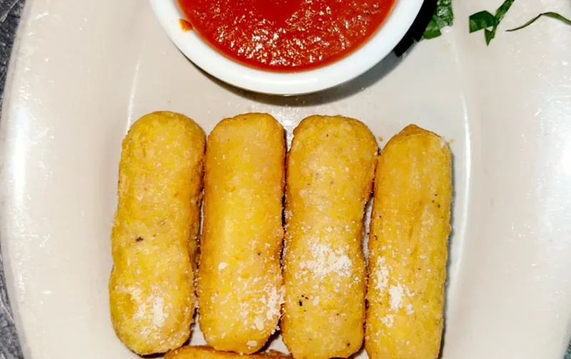 Fried Mozzarella Cheese