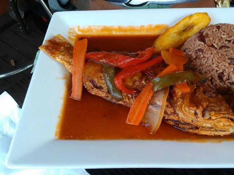 Brown Stew Fish (Red Snapper)