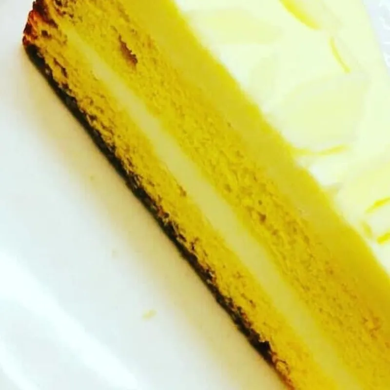 Limoncello Mascarpone Cake