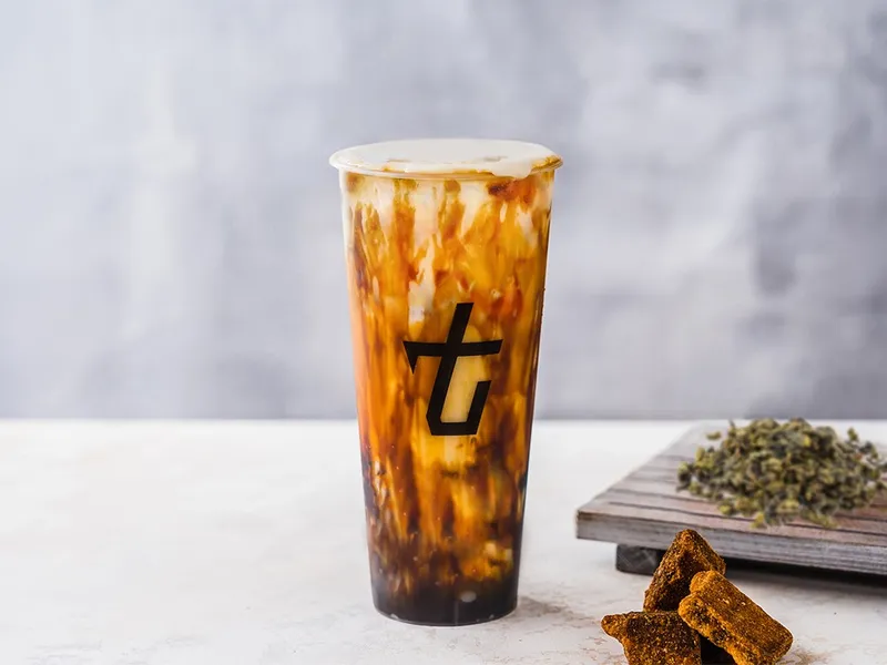 Black Tea Latte with Brown Sugar