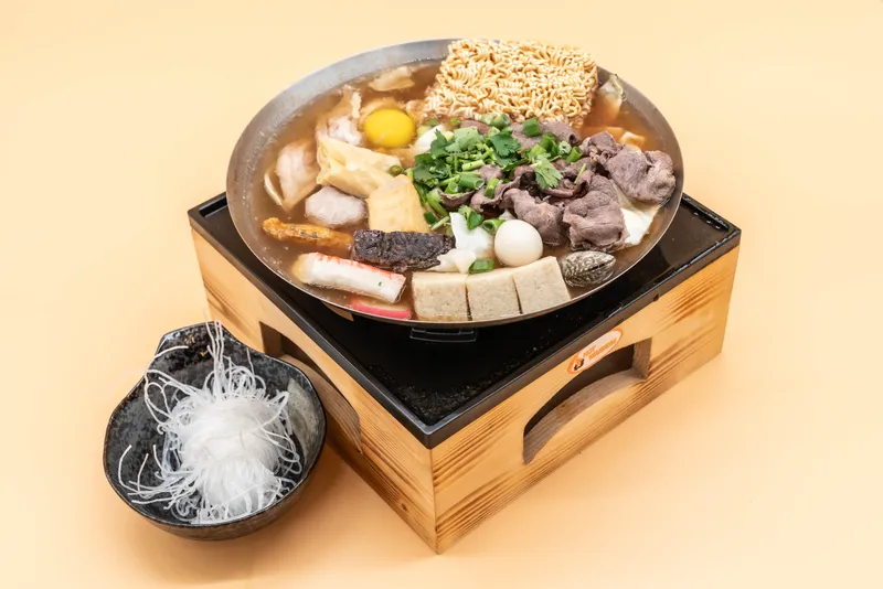 10. Taiwanese Spicy Pot