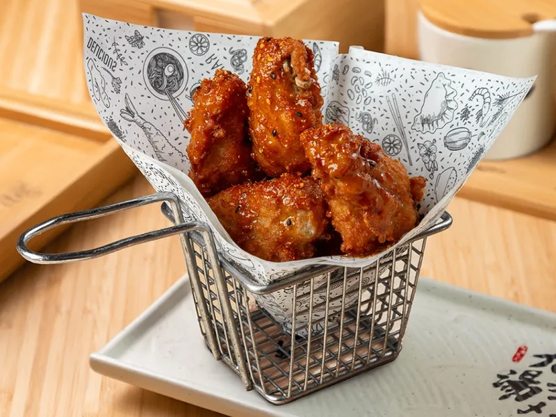 Crispy sweet chili wings