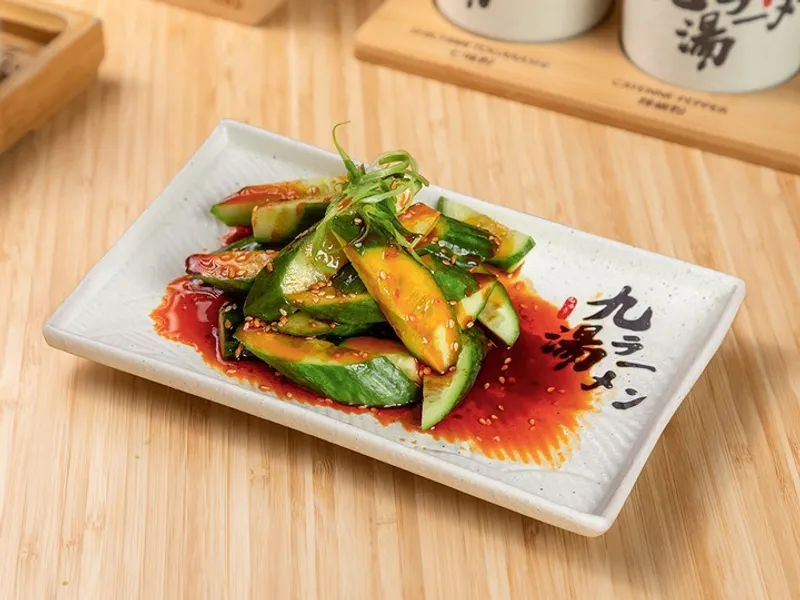 spicy chili smashed cucumber