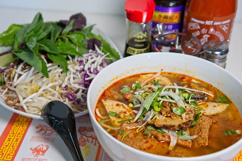 D 1. Spicy Beef Noodle Soup (Bún Huế)