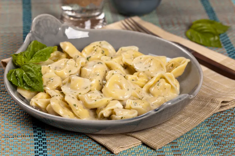Kids Tortellini Alfedo