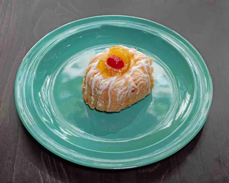 Budnt Cake- Pineapple