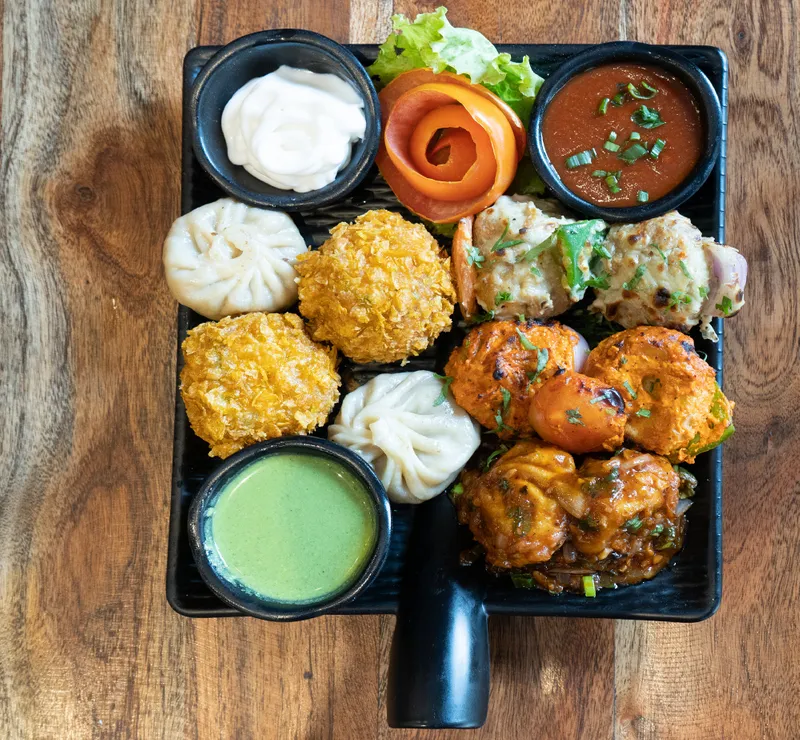 Momo Platter | Vegeterian