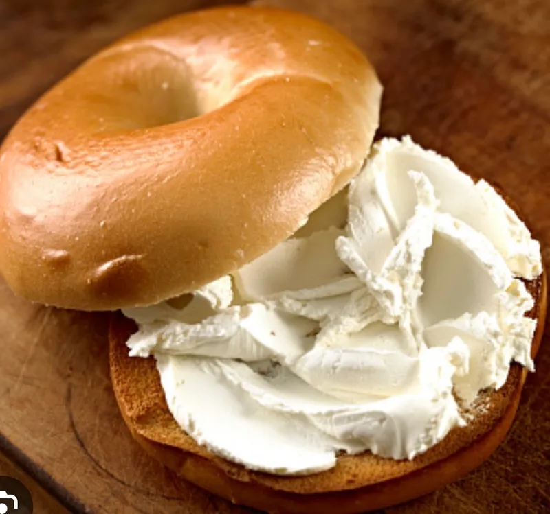 Bagels Plain with cream cheese
