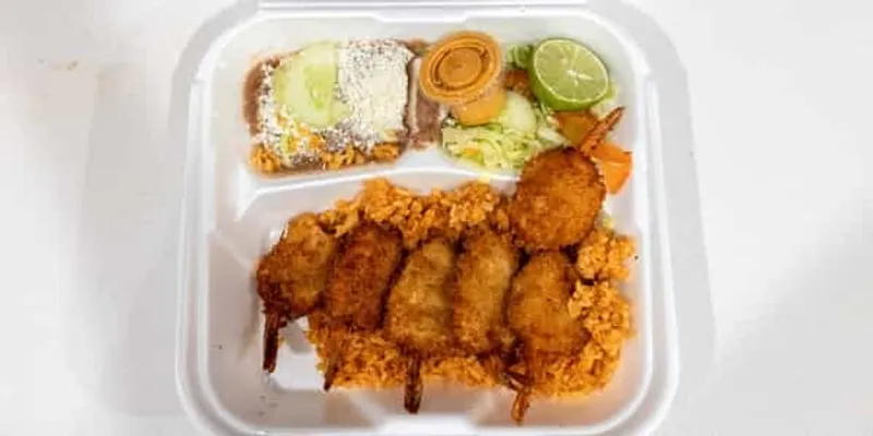 Camarones Empanizados / Breaded Shrimp